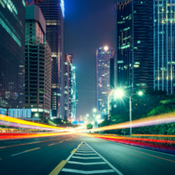 How AI Generates Real-Time Trade Signals with Precision